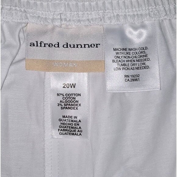 Alfred Dunner Womens White Proportioned Short Pants 20W Cool Vibrations TN Cotto - Picture 2 of 6